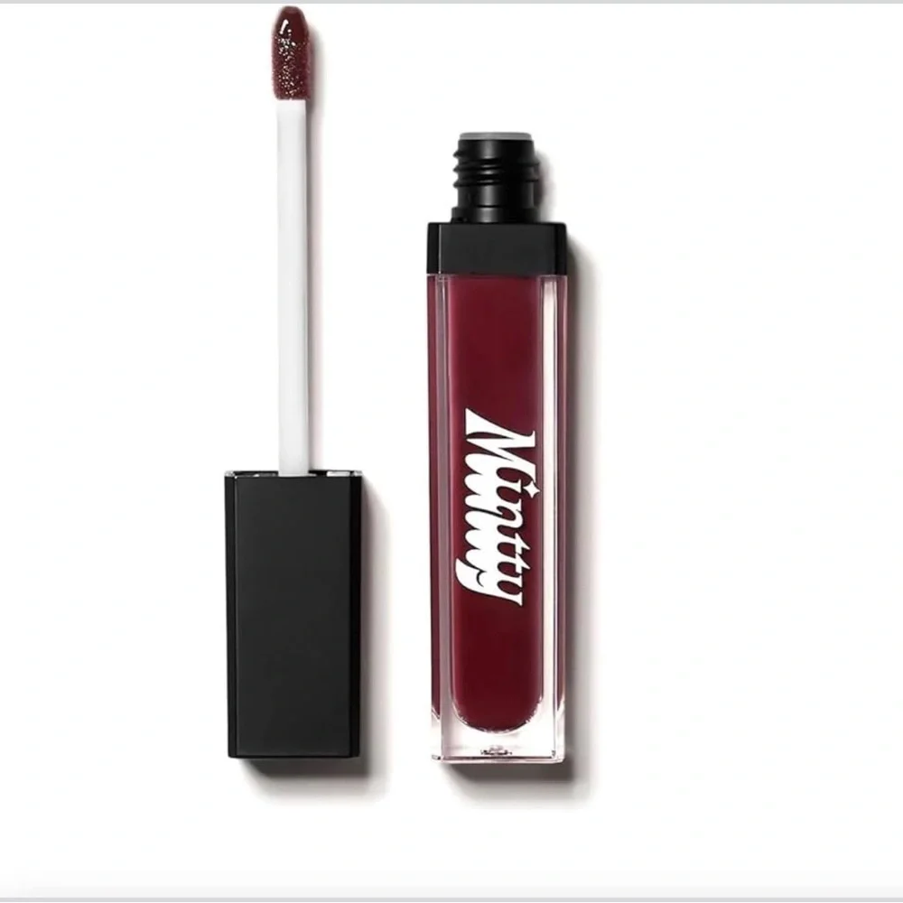Mintty Makeup Treatmintt Lip Duo – Shade: Rivers of Sangria Wine‎